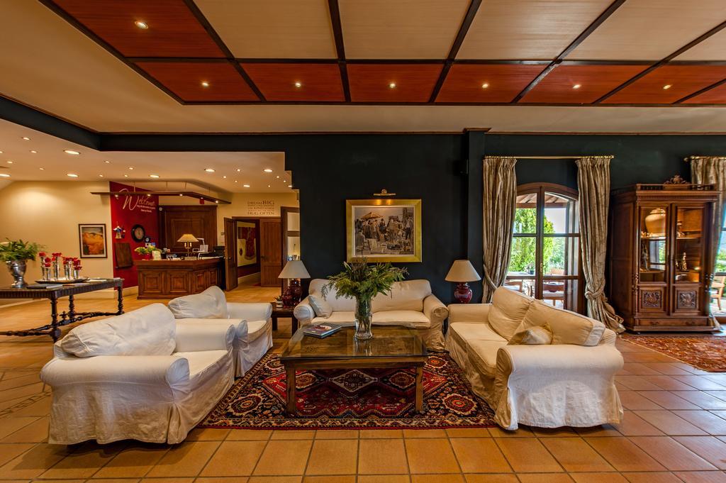 Rocabella Hellinikon Country Hotel ภายนอก รูปภาพ